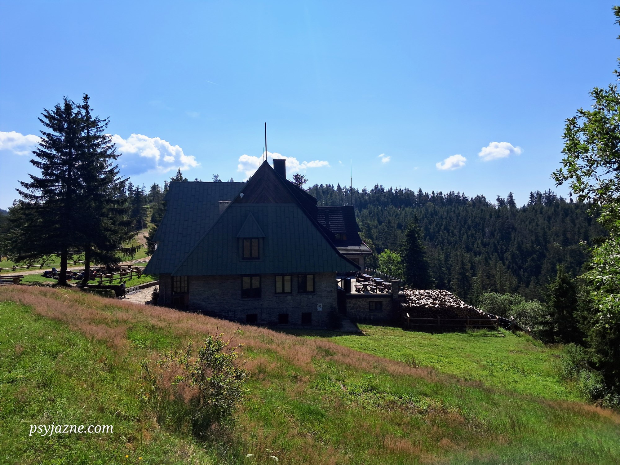 schronisko-na-przehybie